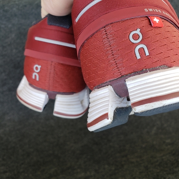 On Running Women's Size 6.4 Red Running Shoes - Picture 3 of 6